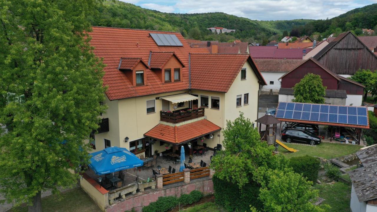 Landgasthof Zur Scheune Hotel Bad Staffelstein Bagian luar foto