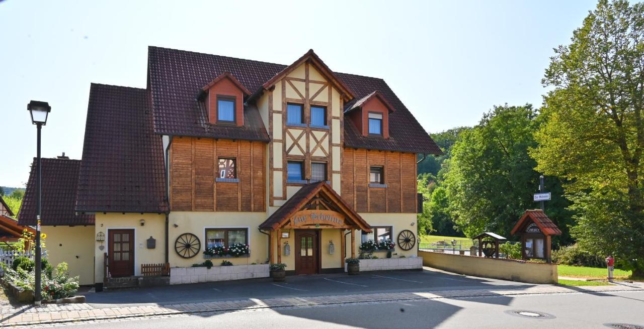 Landgasthof Zur Scheune Hotel Bad Staffelstein Bagian luar foto